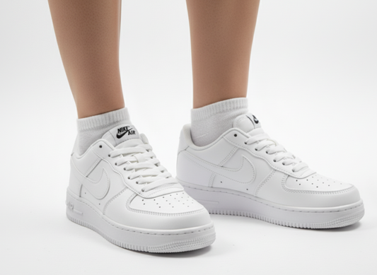 Nike Air Force - Iconic Style & Comfort Sneakers